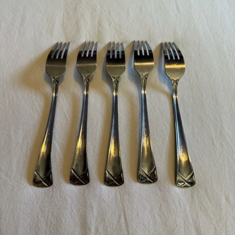 Hampton Forge 025 Pattern Set Of 5 Dinner Forks